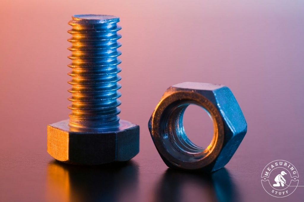1 inch bolt with nut