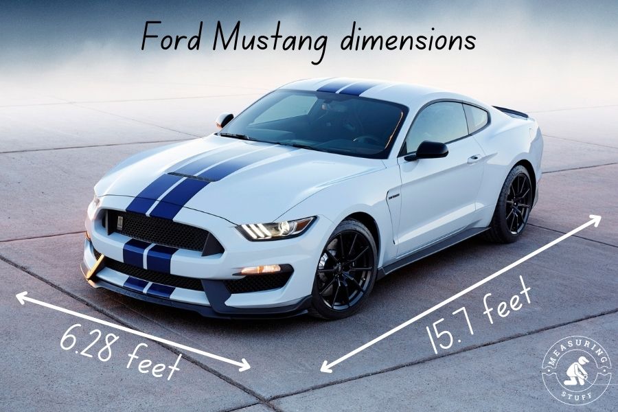 ford mustang dimensions