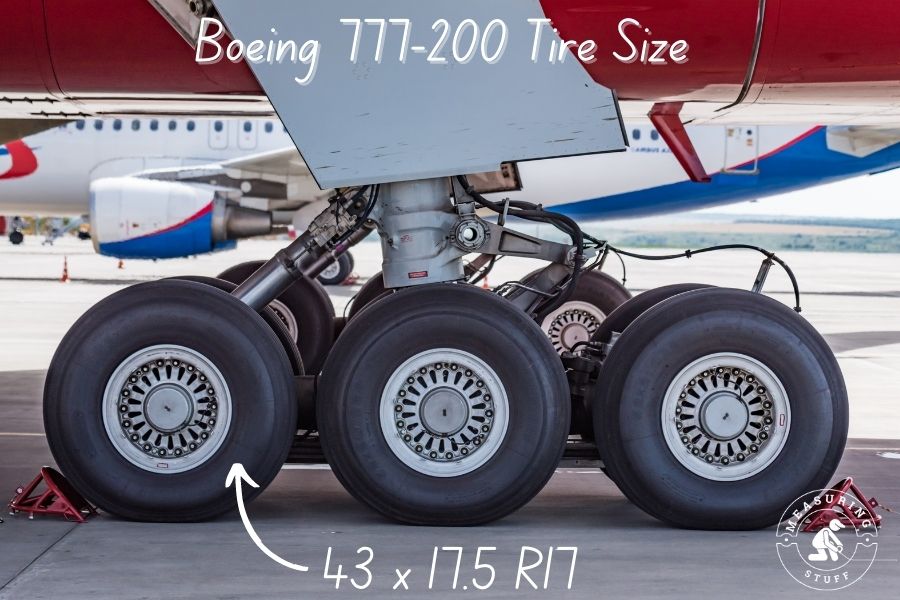 Boeing 777-200 tires
