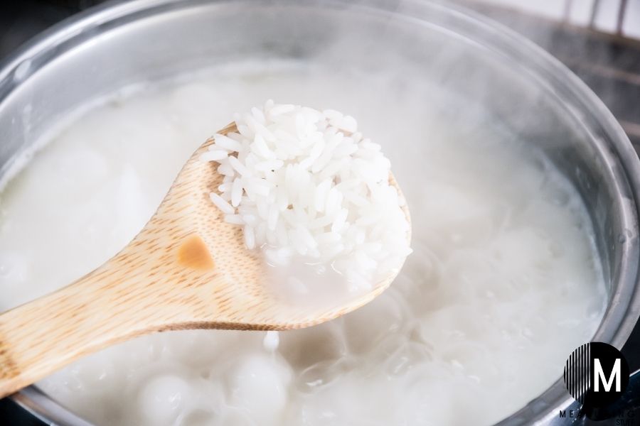 cooked rice in pot
