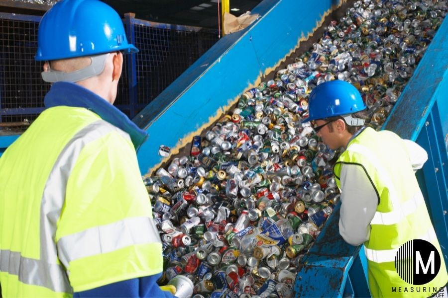 recycling depot with aluminum cans