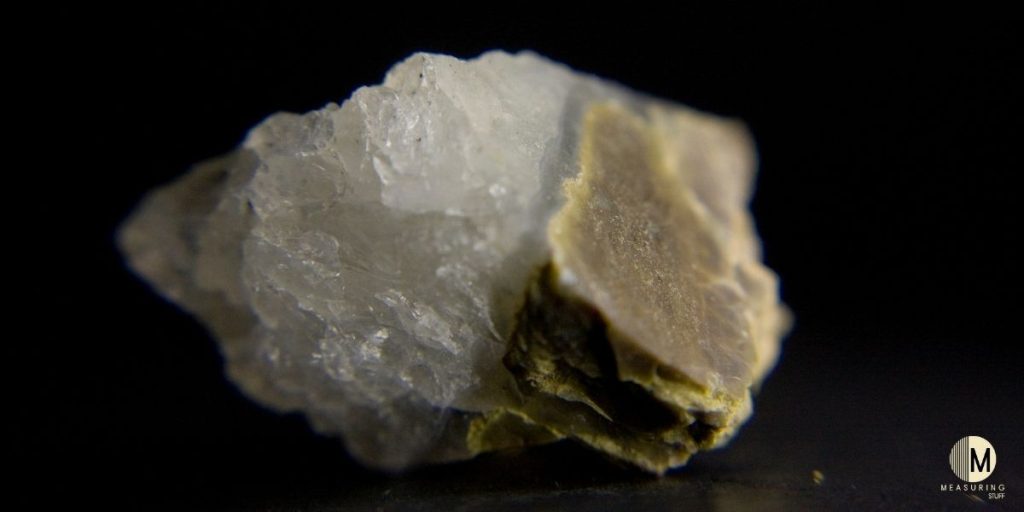raw quartz sample