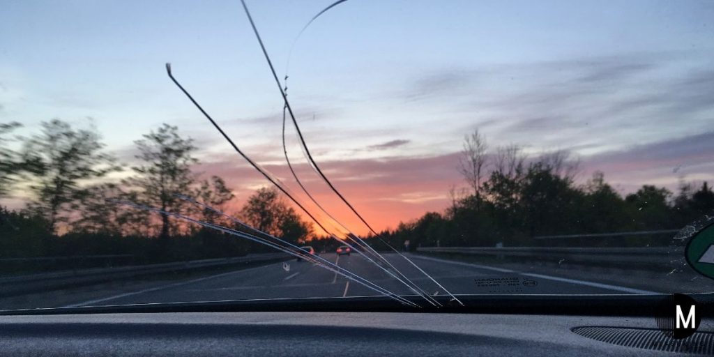 cracked car windshield