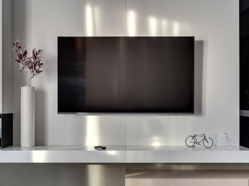 wall mounted tv