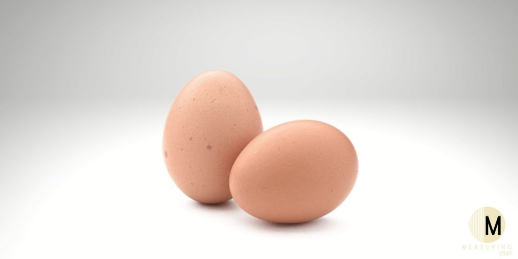 2 brown eggs