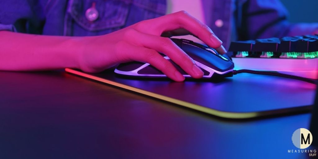 gaming mouse and mouse pad