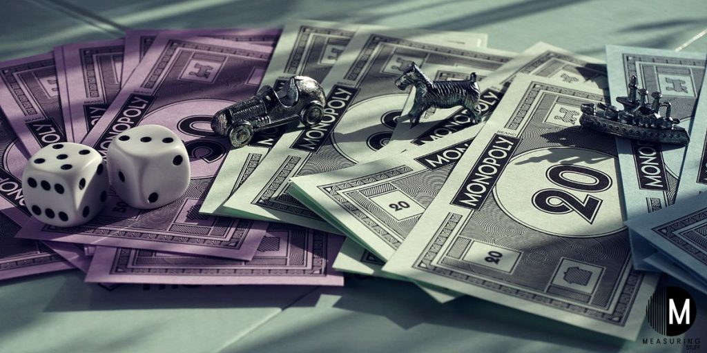 monopoly money and pieces