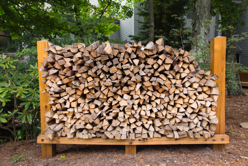 pile of stacked firewood
