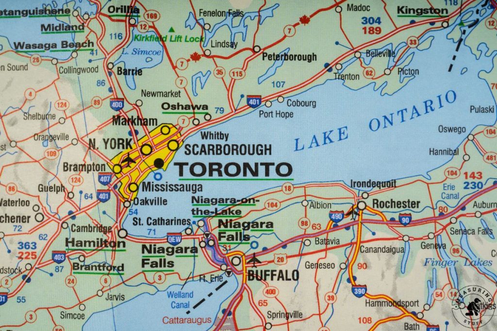 toronto on a map