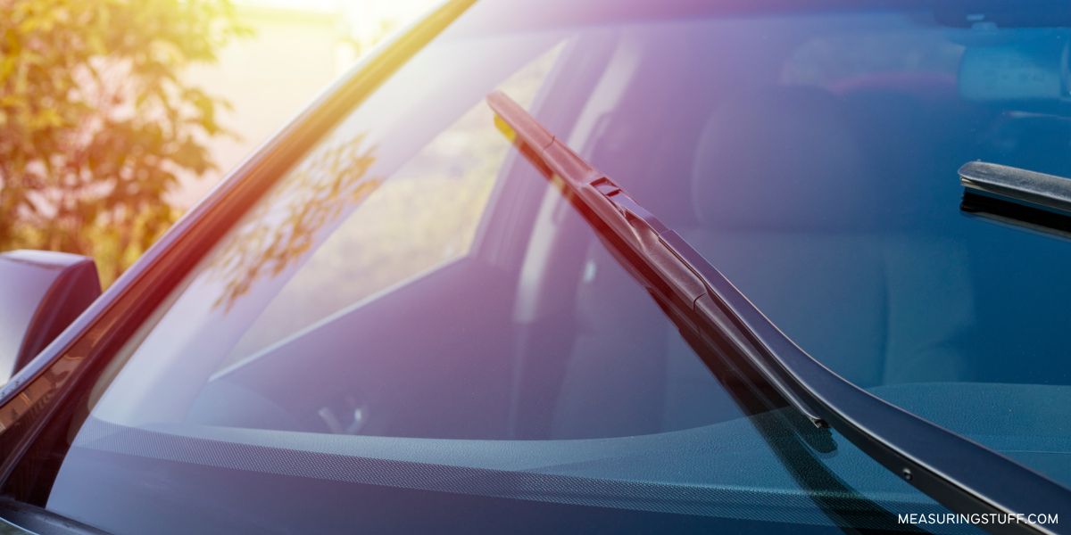 closeup of passenger side wiper blade