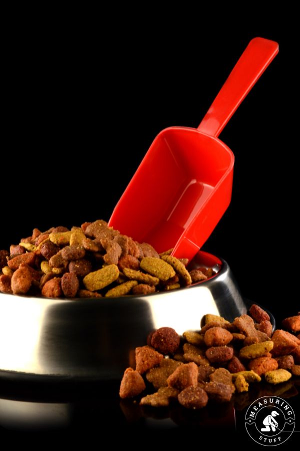 dog food with measuring scoop