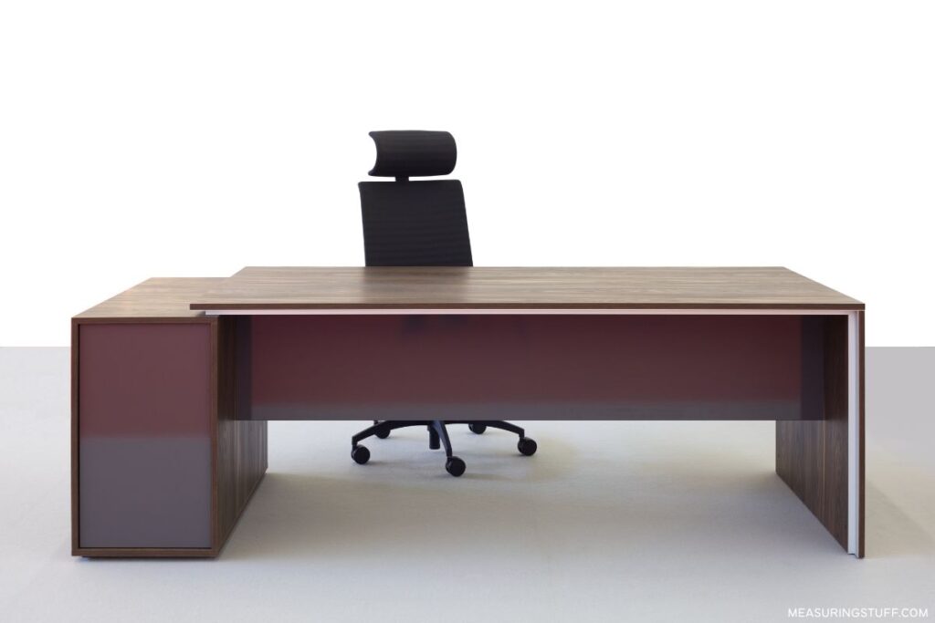 office desk and chair
