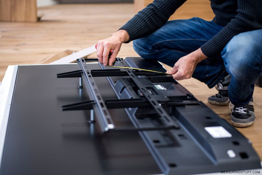 measuring a tv wall mount