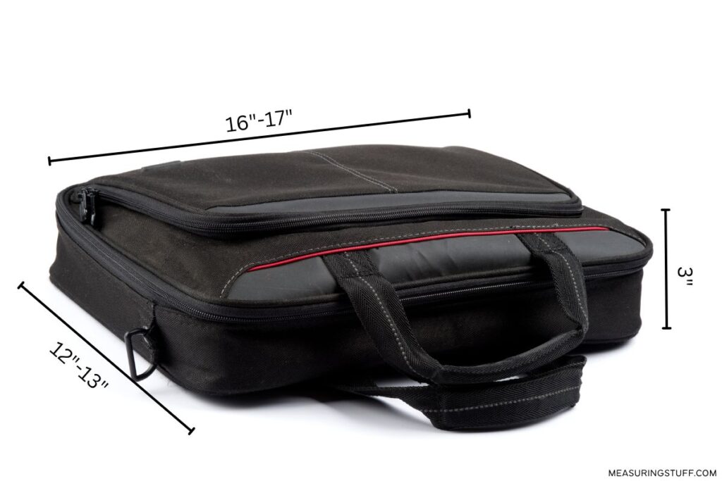 average size laptop bag with dimensions