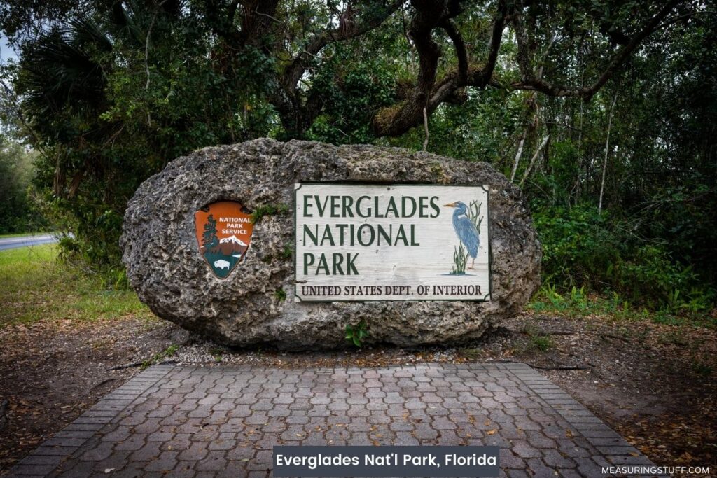 everglades national park sign on a rock